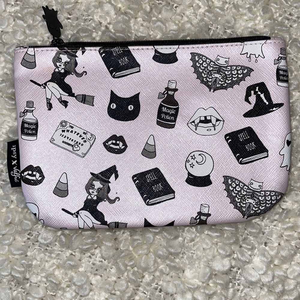 Ipsy Glam Bag